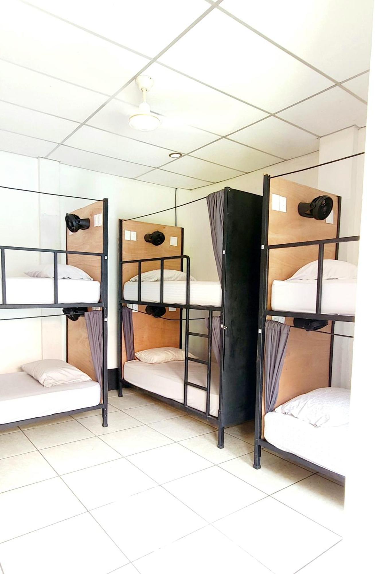 Poco A Poco Hostel Leon Ngoại thất bức ảnh