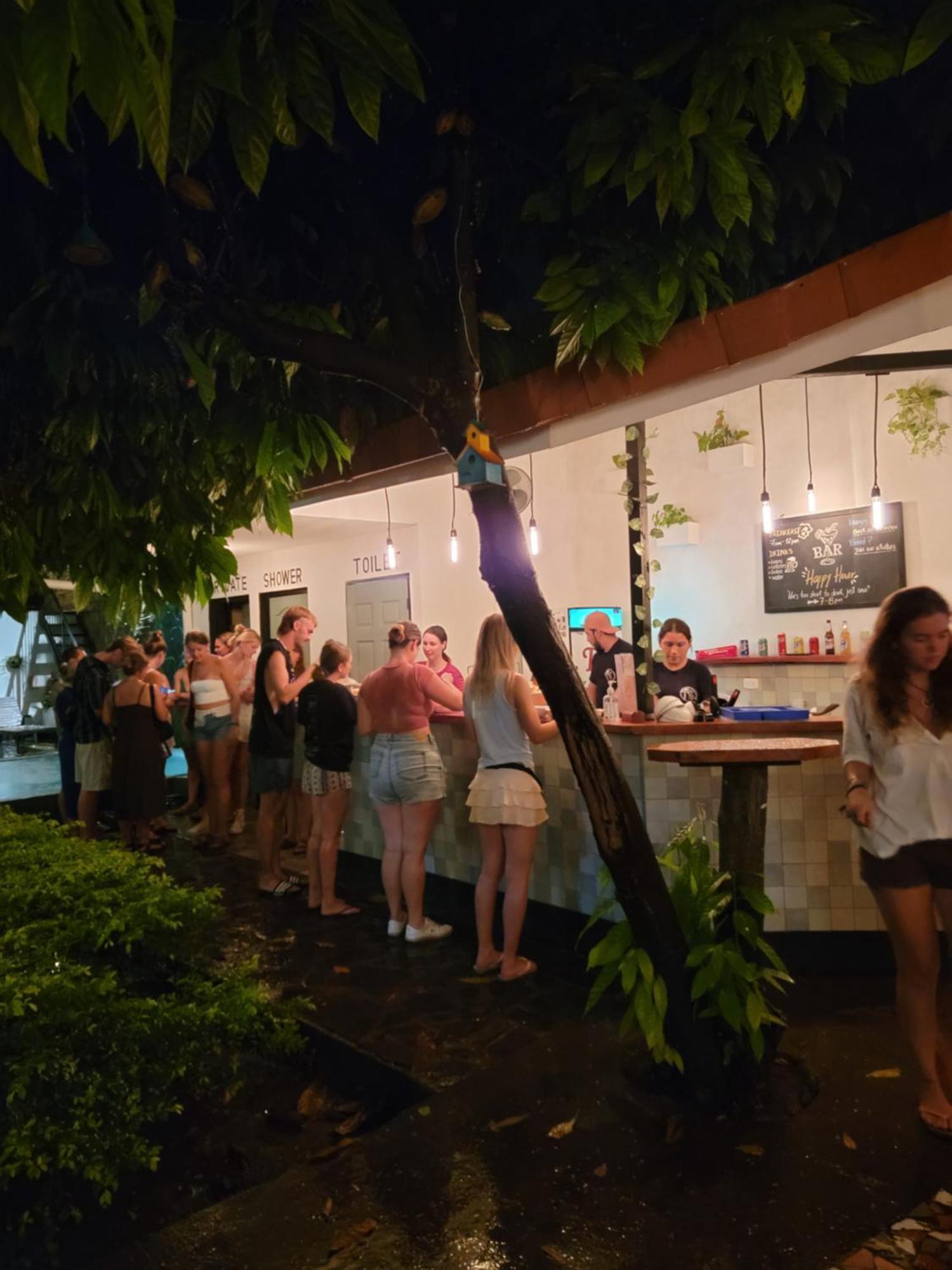 Poco A Poco Hostel Leon Ngoại thất bức ảnh